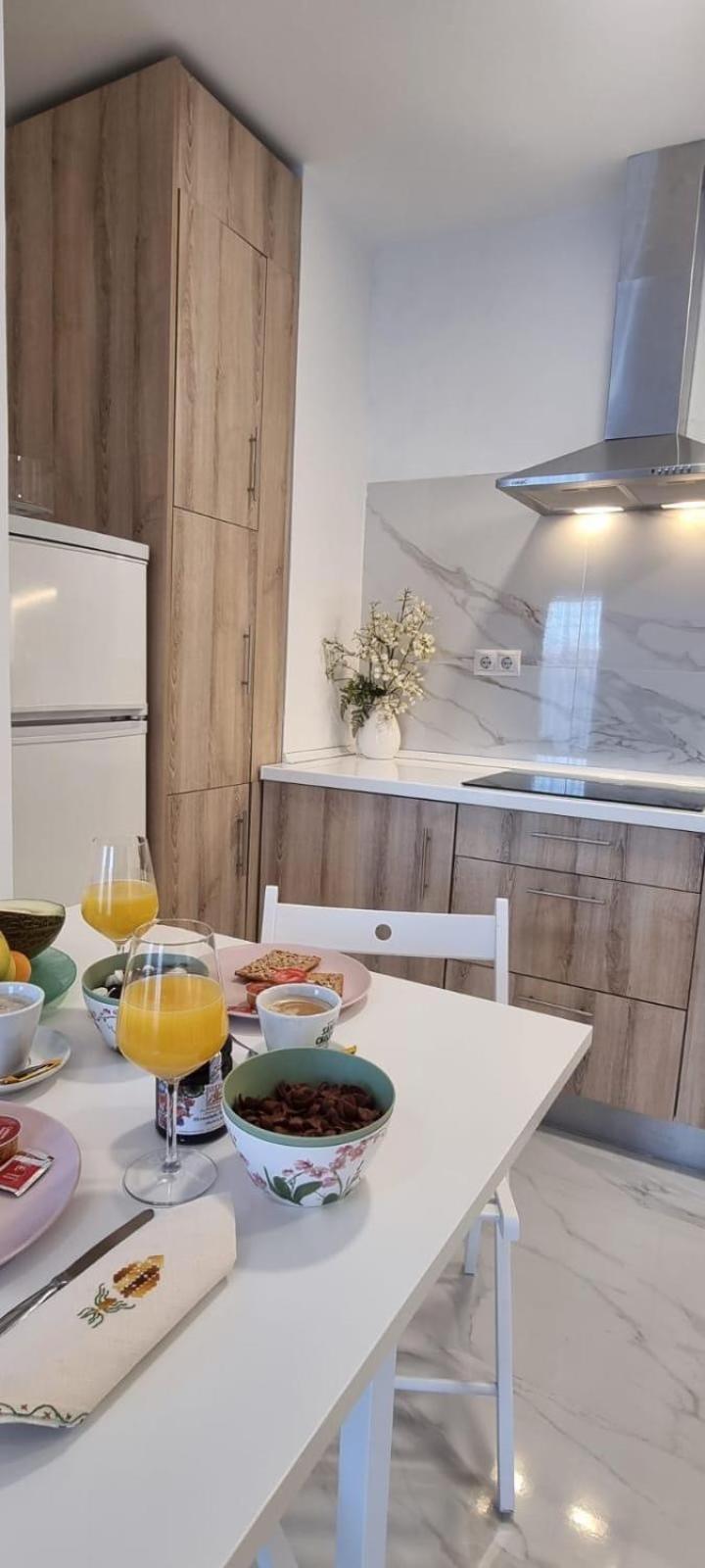 Apartamento Kaki Lägenhet *