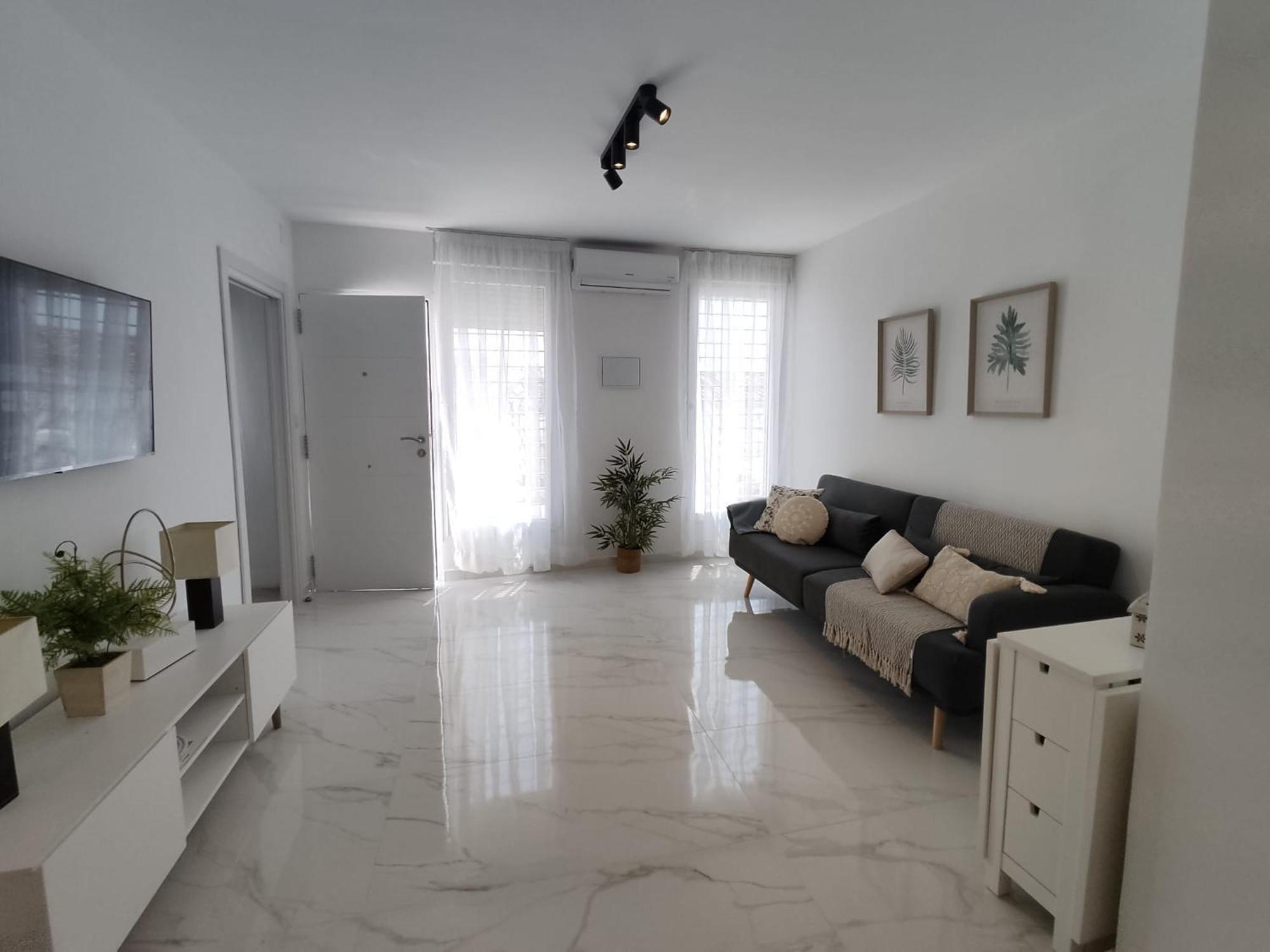 Lägenhet Apartamento Kaki