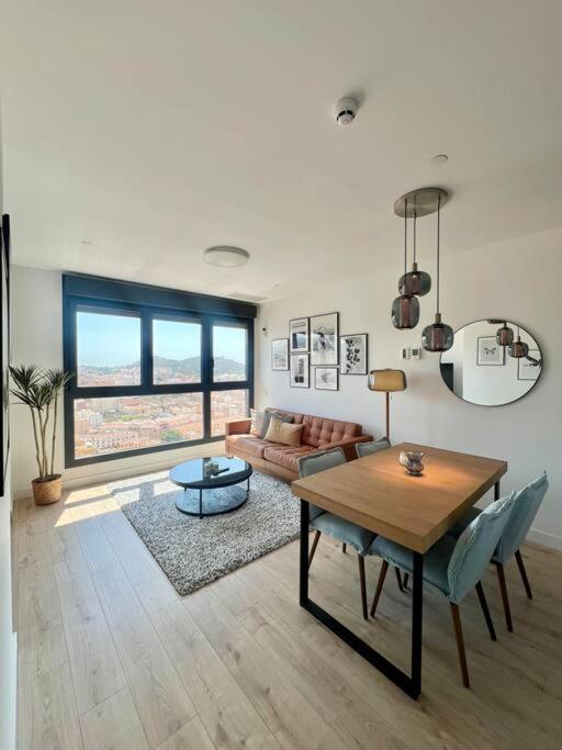 Appartement Skyline Ii Pool & Coworking By Ele *