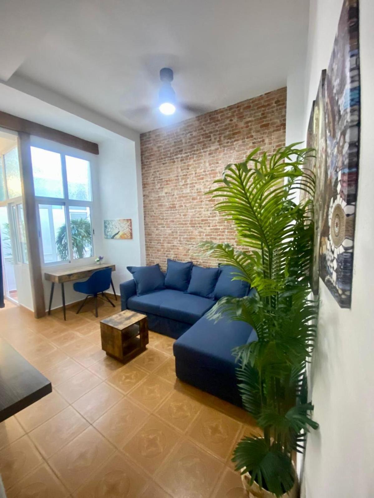Lägenhet Casa Naty, Espacioso Renovado En El Centro De