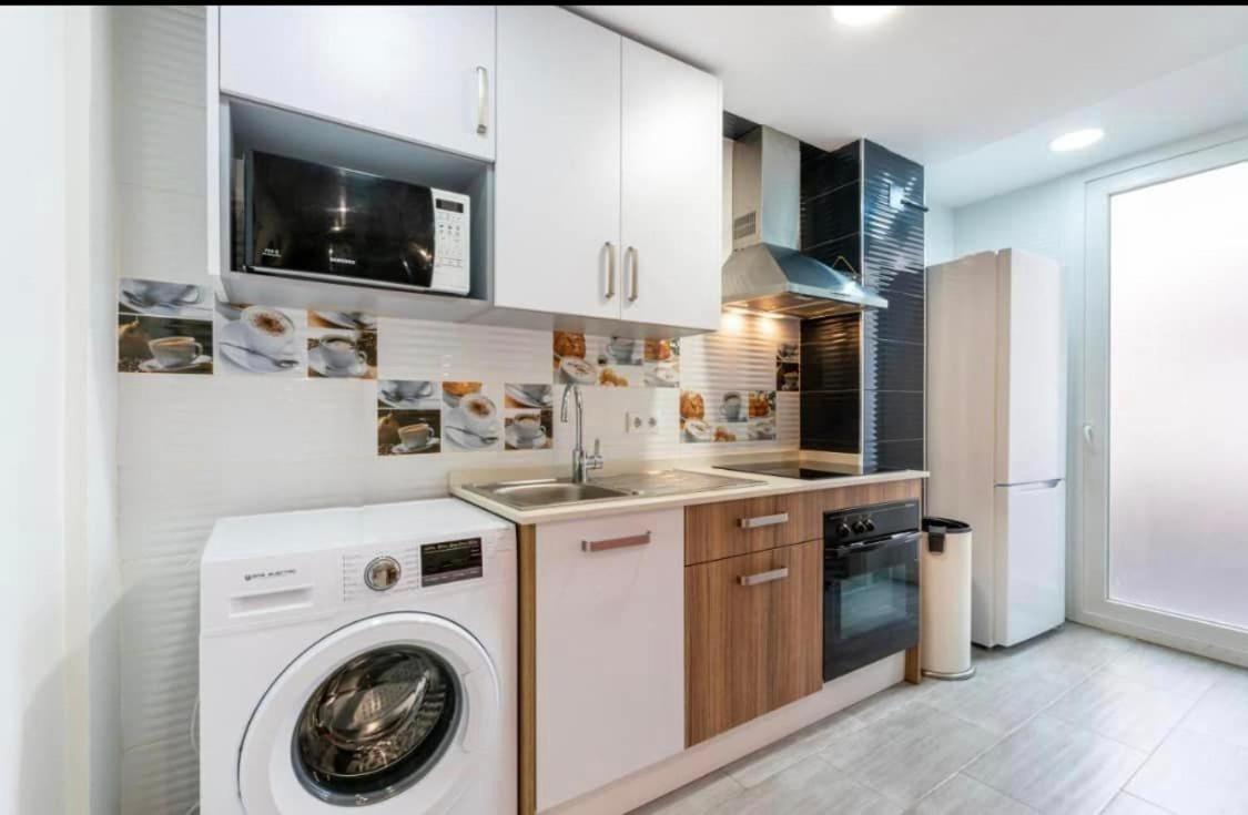 Vialia 1 * Málaga