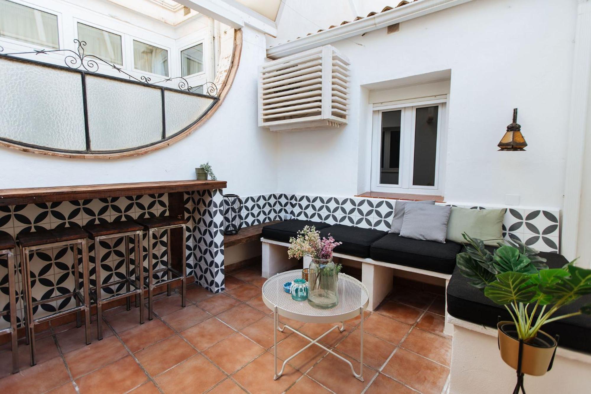 Casa Met Prive Patio Lägenhet