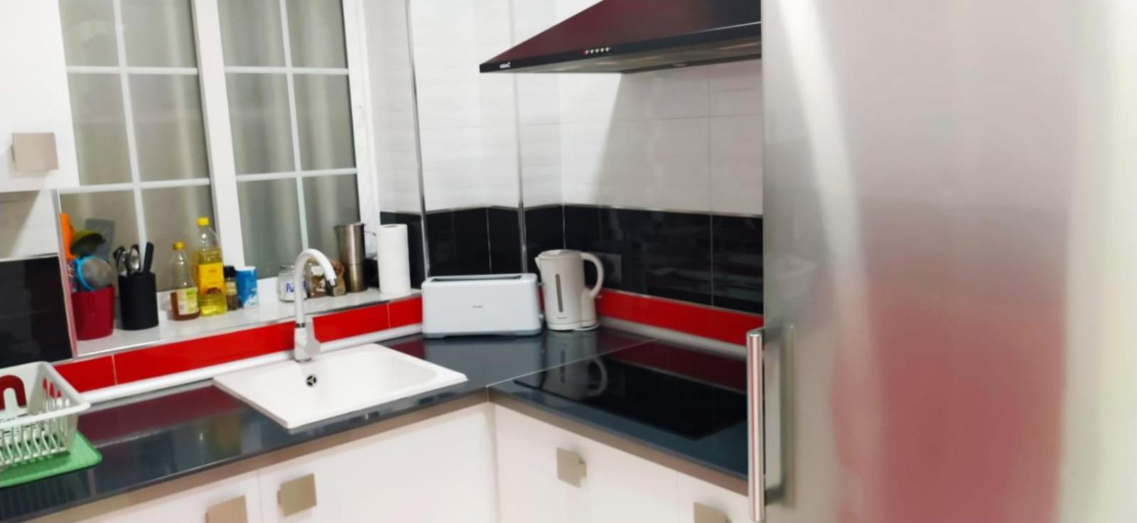 Appartement Modern Spacious In Center Of *