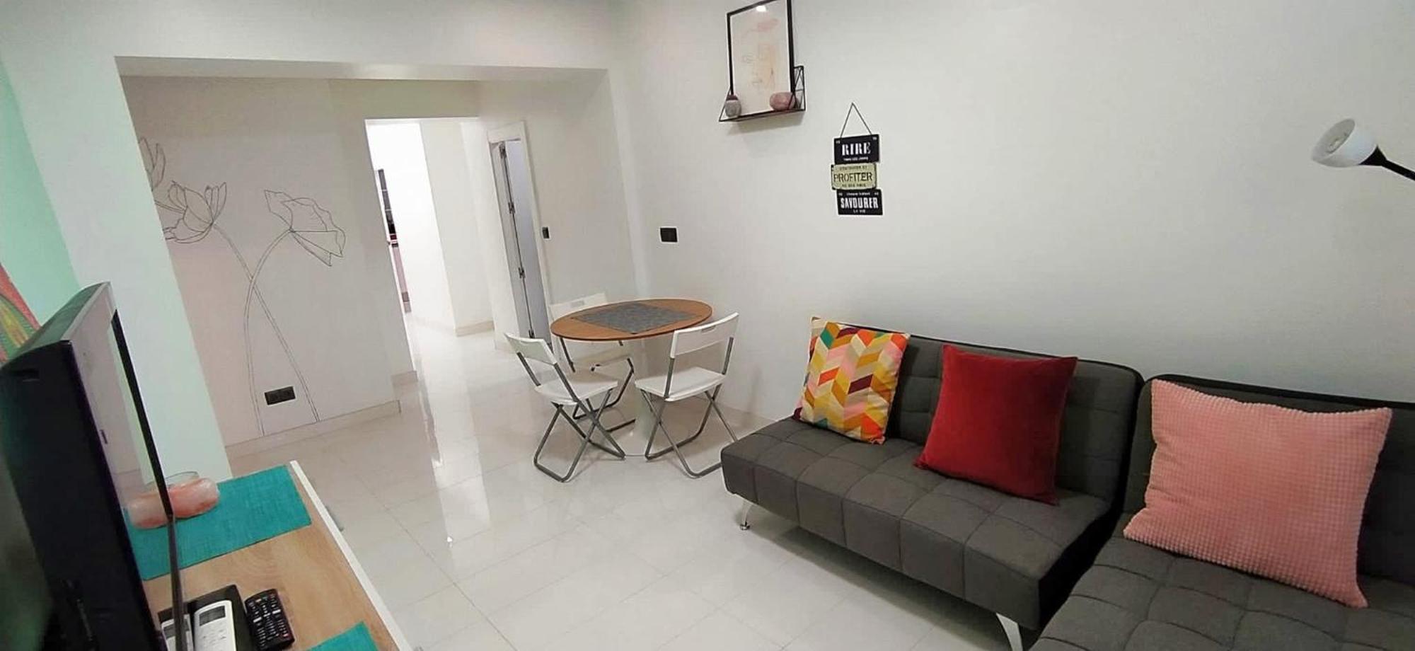 Appartement Modern Spacious In Center Of *