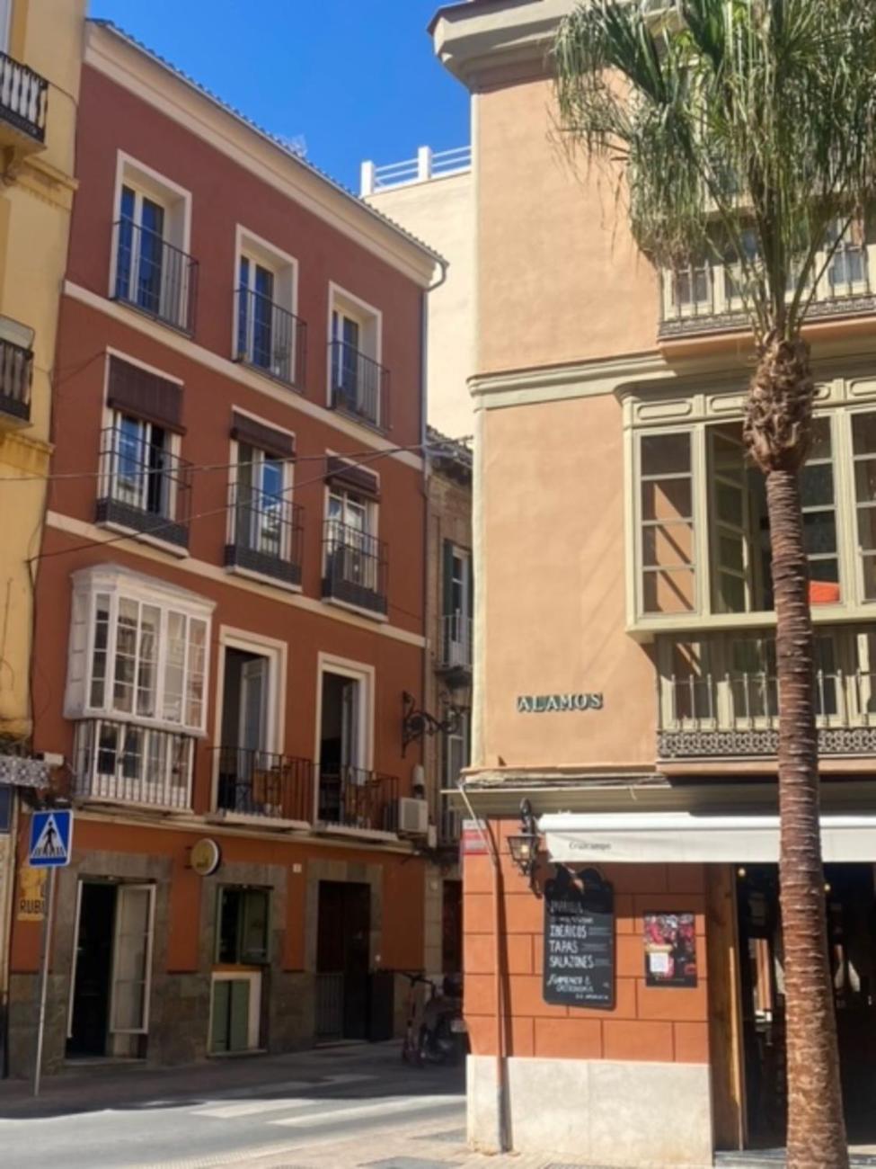 Lägenhet Casa Naty, Espacioso Renovado En El Centro De
