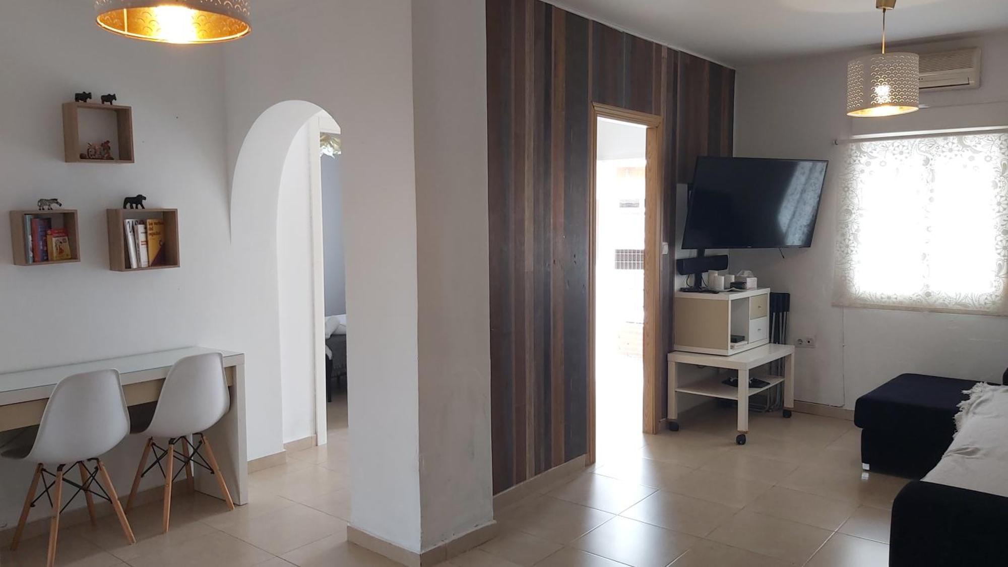 Semesterbostad Del Parque Flats L'oasis
