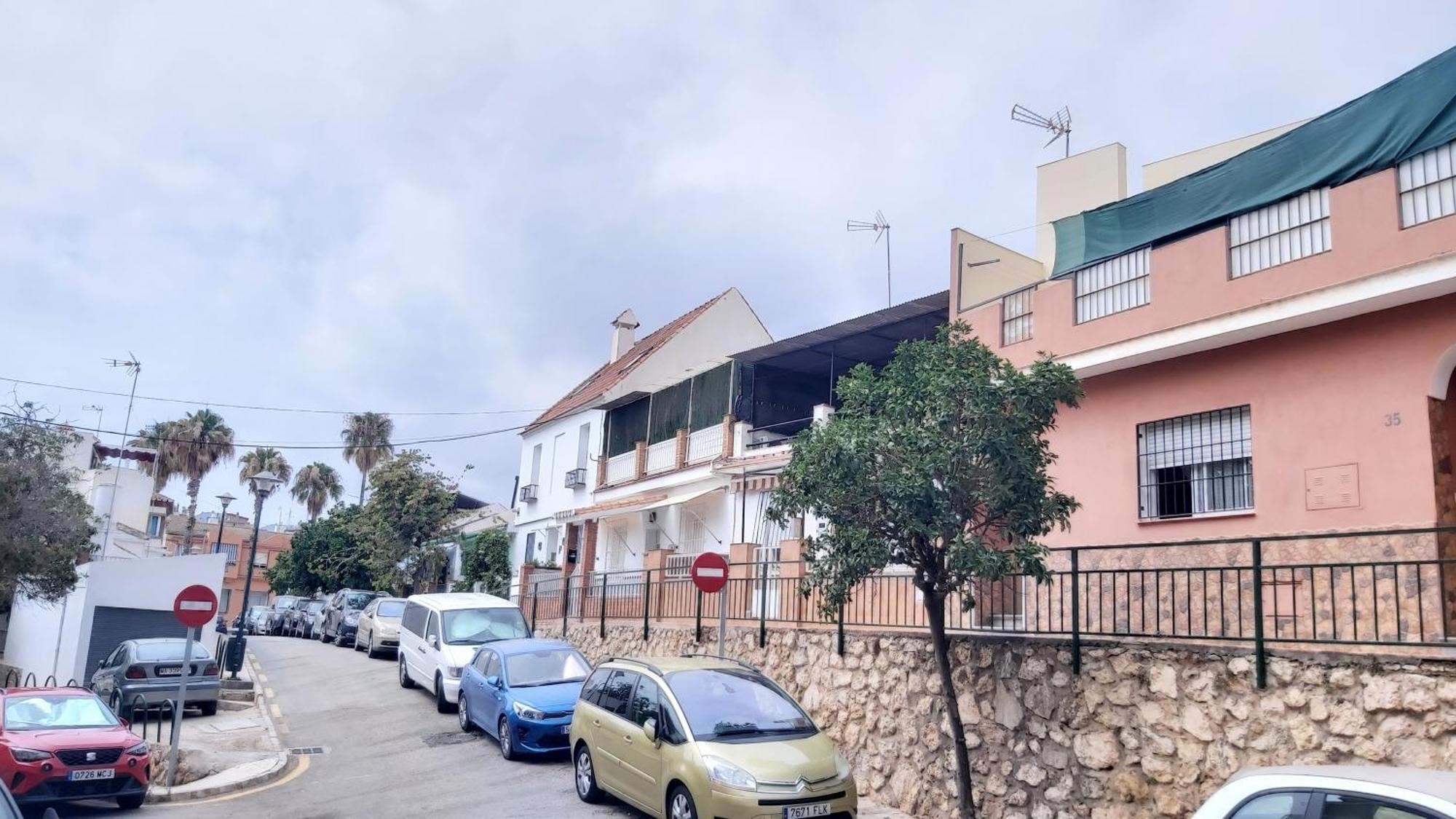 Semesterbostad Del Parque Flats L'oasis