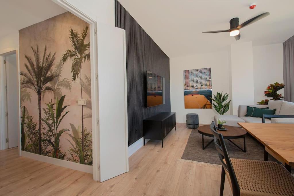 Urban Jungle In Center, 18th Floor, Rooftop Pool, Free Parking Lejlighed