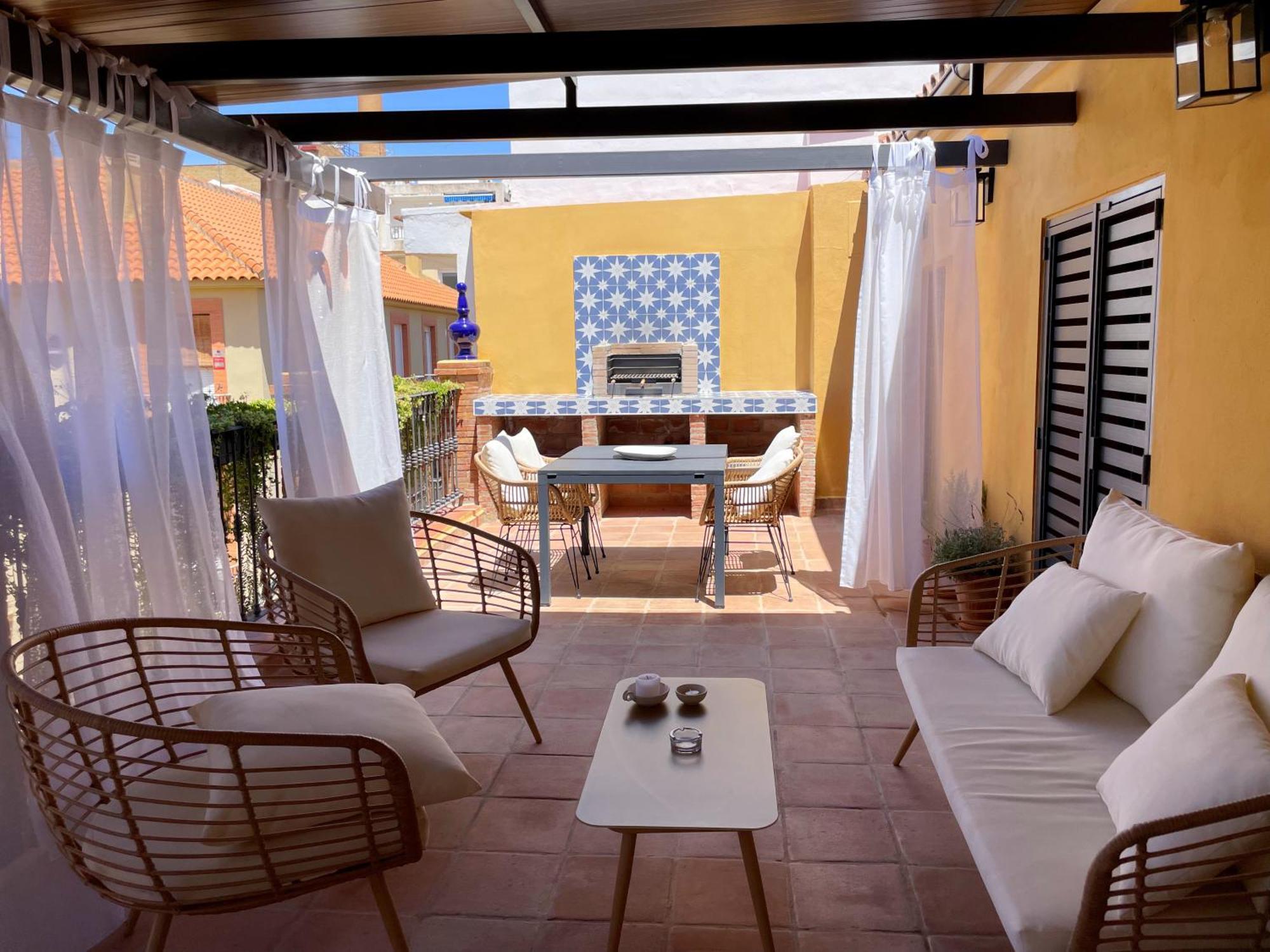 Apartamento Atico Con Terraza En La Goleta Málaga