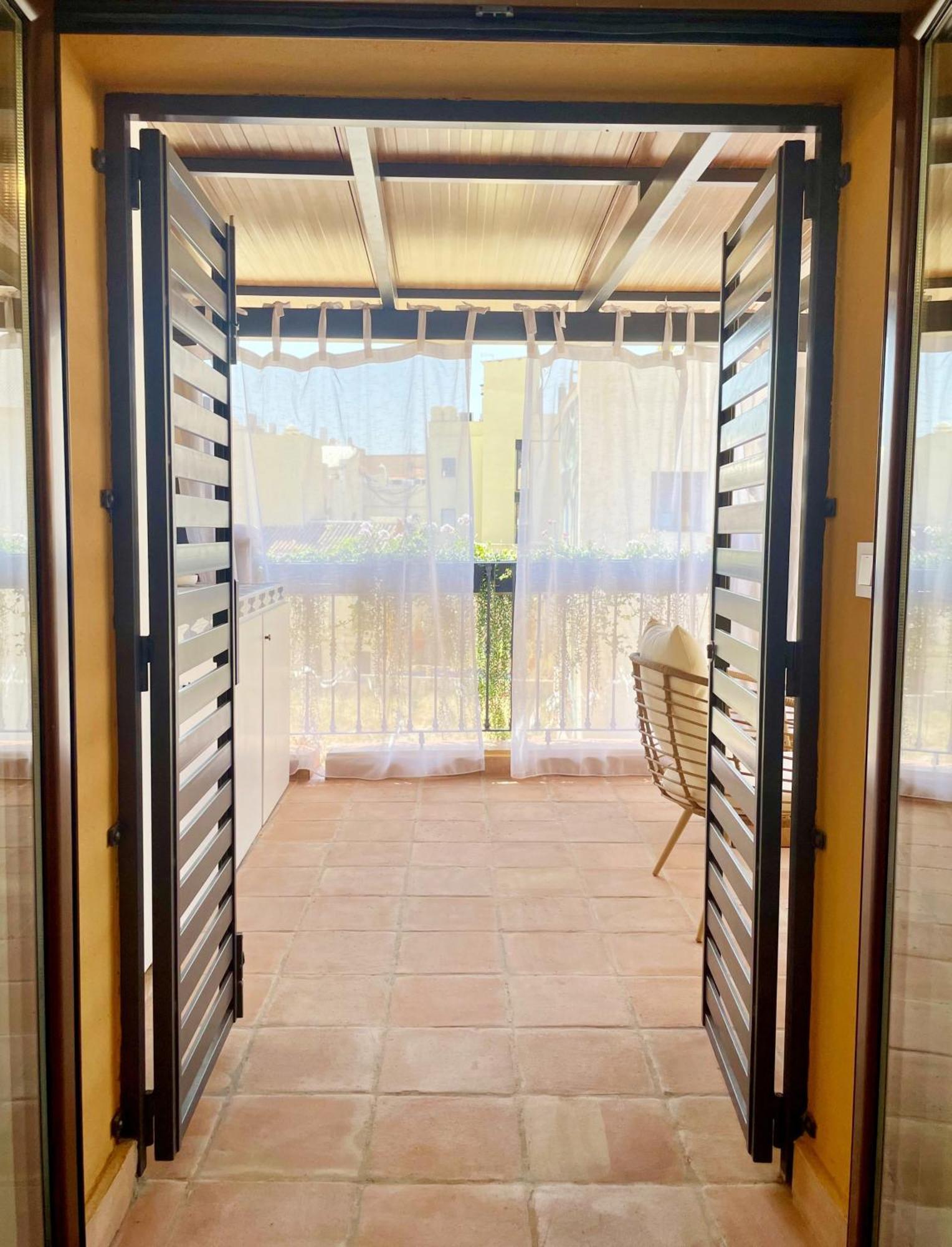 Atico Con Terraza En La Goleta * Málaga