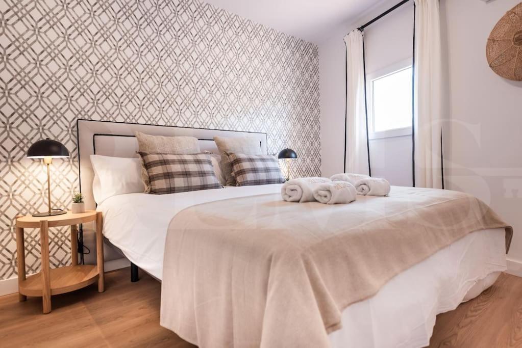 Appartement With Cathedral View & Terrace By Rems *