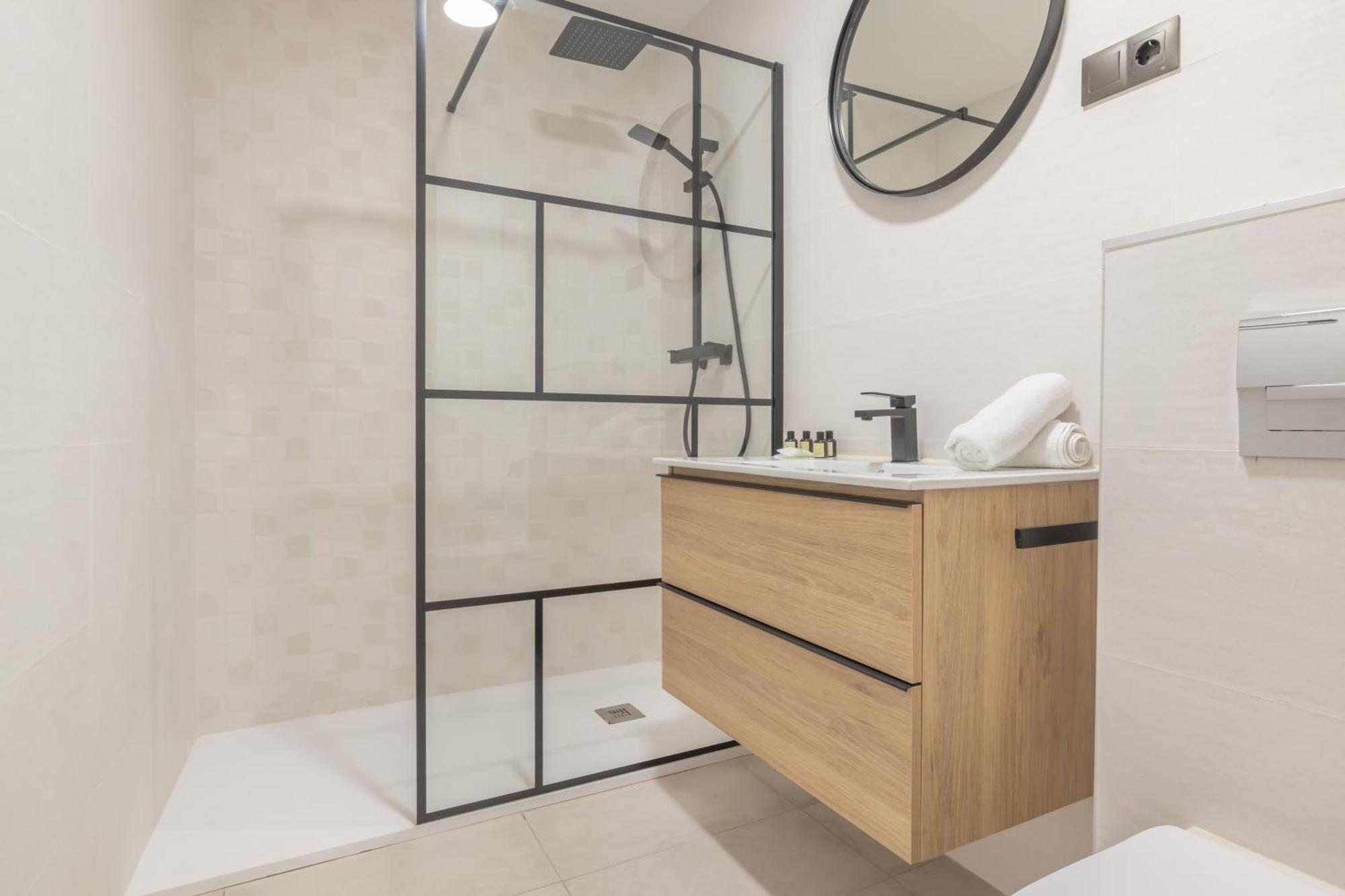 Lägenhet Dobo Homes - P40 *