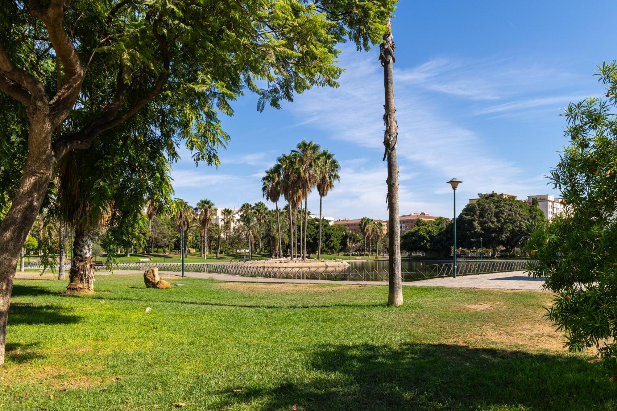 Apartamento Holidays2malaga Parque Huelin 2nd Line & Terrace