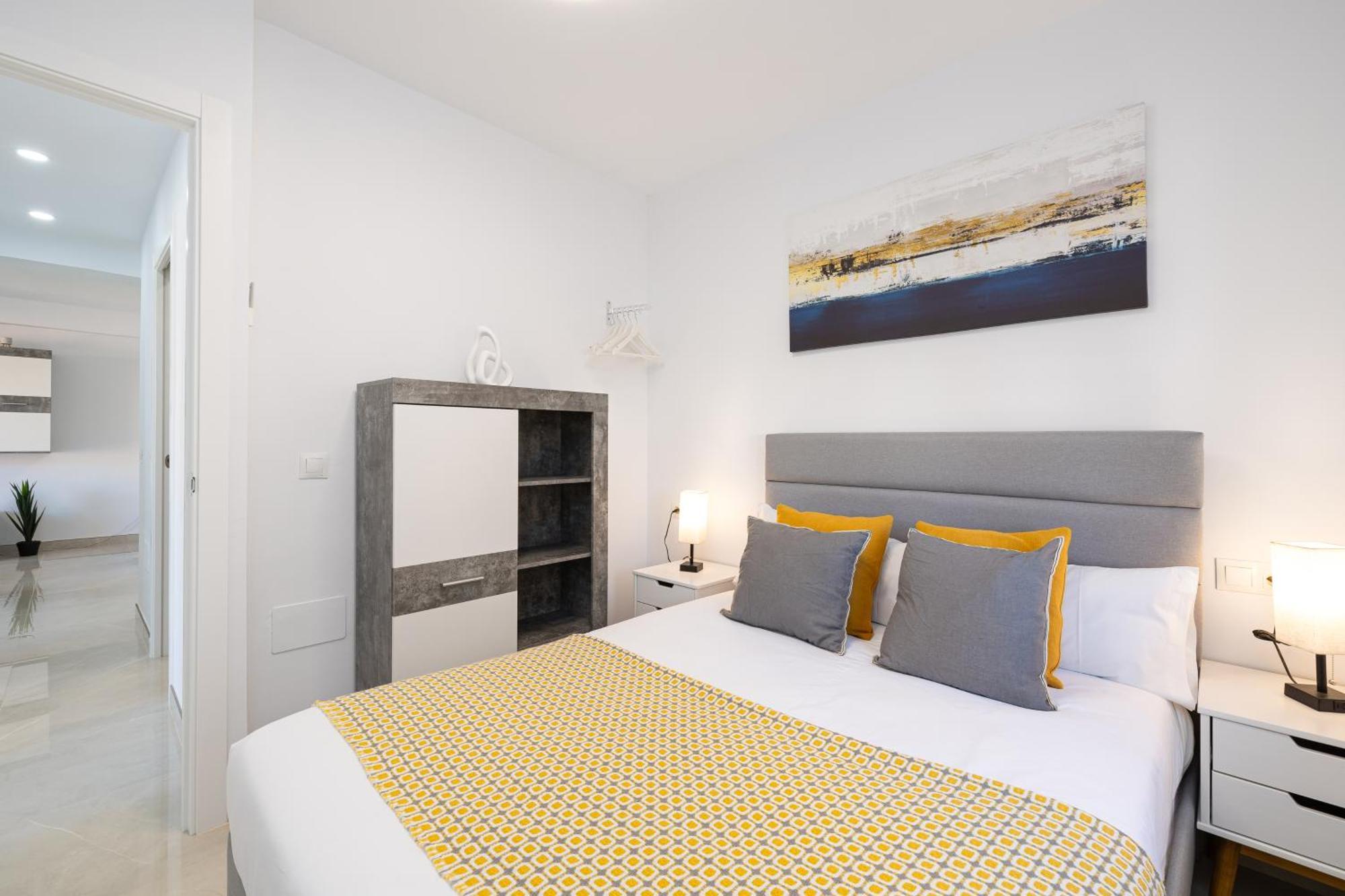 Holidays2malaga Parque Huelin 2nd Line & Terrace Apartamento *