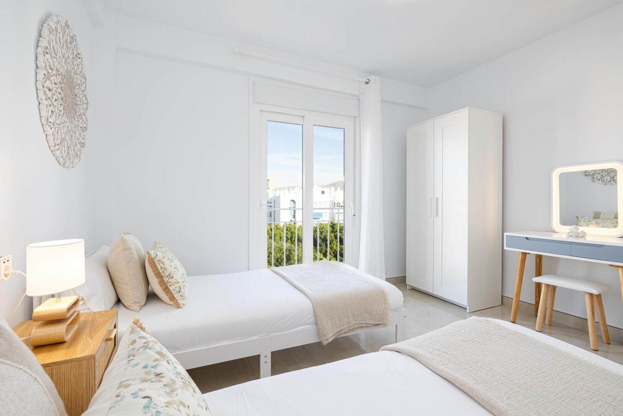 Holidays2malaga Parque Huelin 2nd Line & Terrace Apartamento Málaga