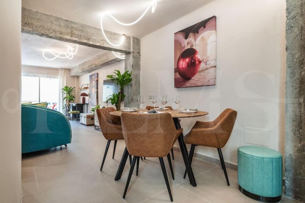Appartamento Pop Art Gem With Paintings By Local Artist By Rems Málaga