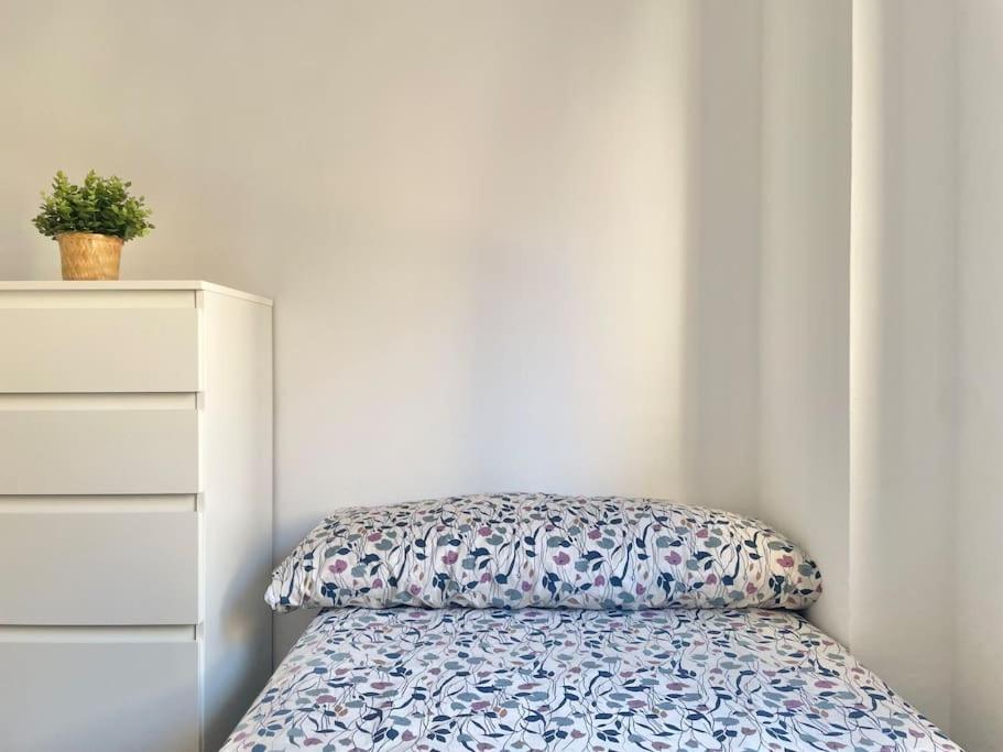 Lägenhet 3 Habitaciones, Terraza Y A 200 Metros De La Playa *