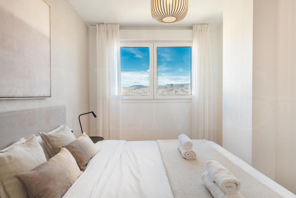 Apartamento 22nd Floor Modern Urban Sky With Parking & Gym By Rems Málaga