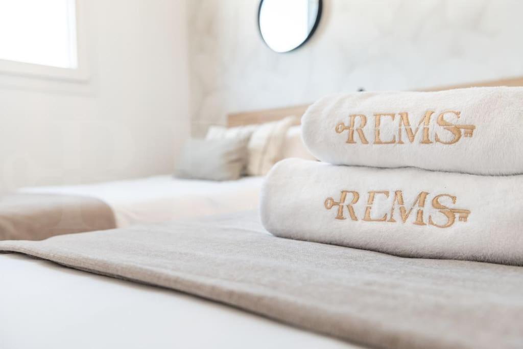 Apartamento 22nd Floor Modern Urban Sky With Parking & Gym By Rems Málaga
