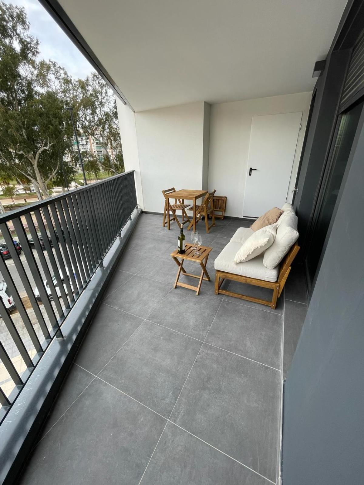 Apartamento Urbansky Con Terraza Málaga