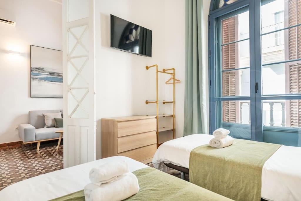 Apartamento Historic Charm With Contemporary Flair By Rems Málaga