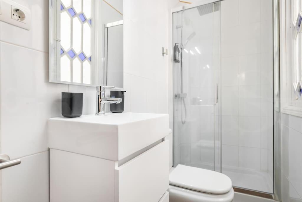 Historic Charm With Contemporary Flair By Rems *