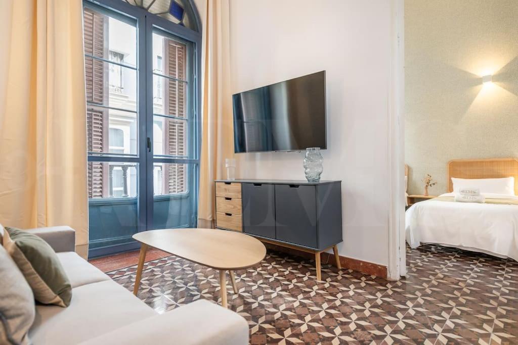 Historic Charm With Contemporary Flair By Rems