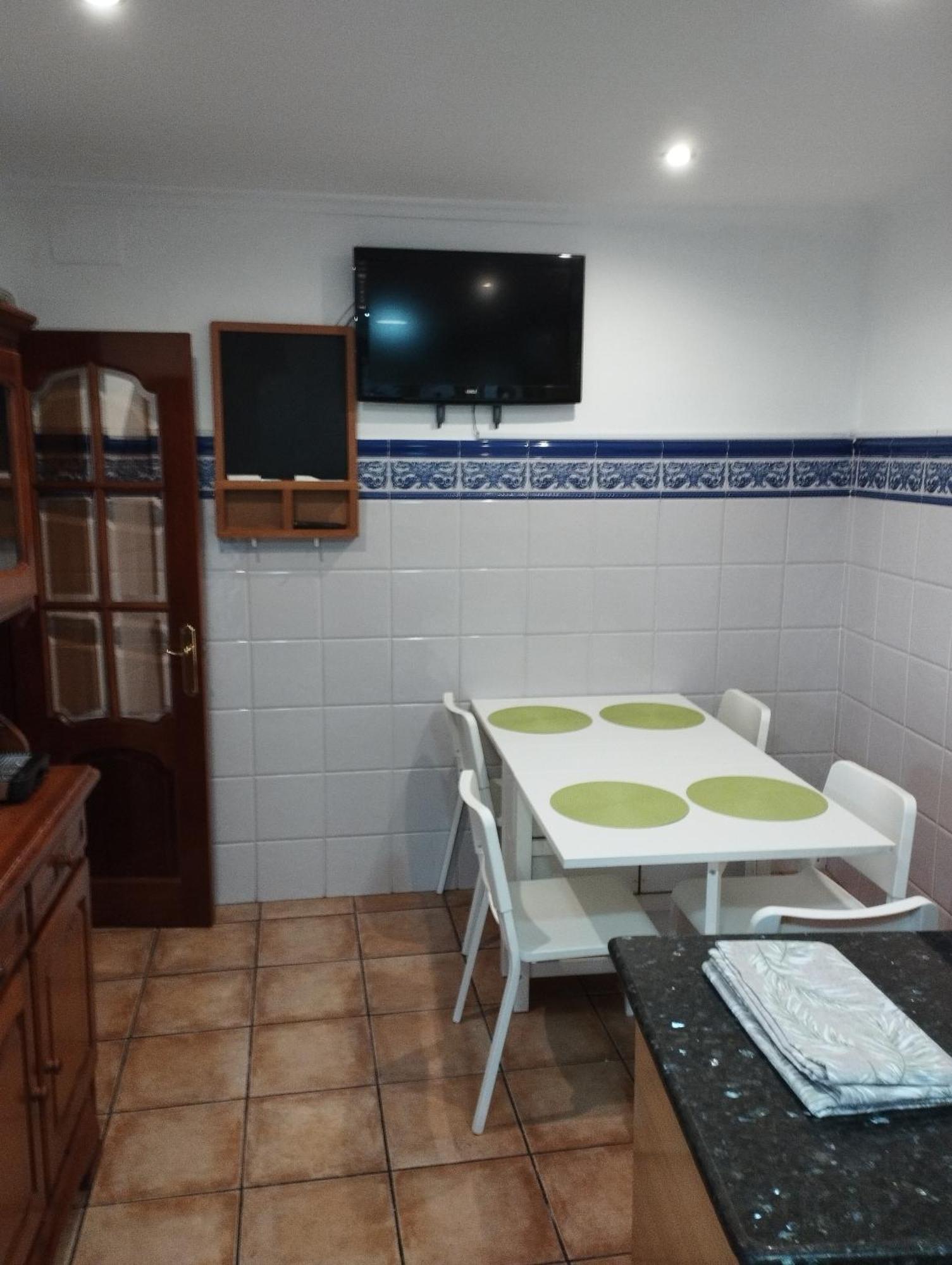 Сasa de vacaciones Virgen Gracia 8, Center, Quite, Parking On Request, Vg *