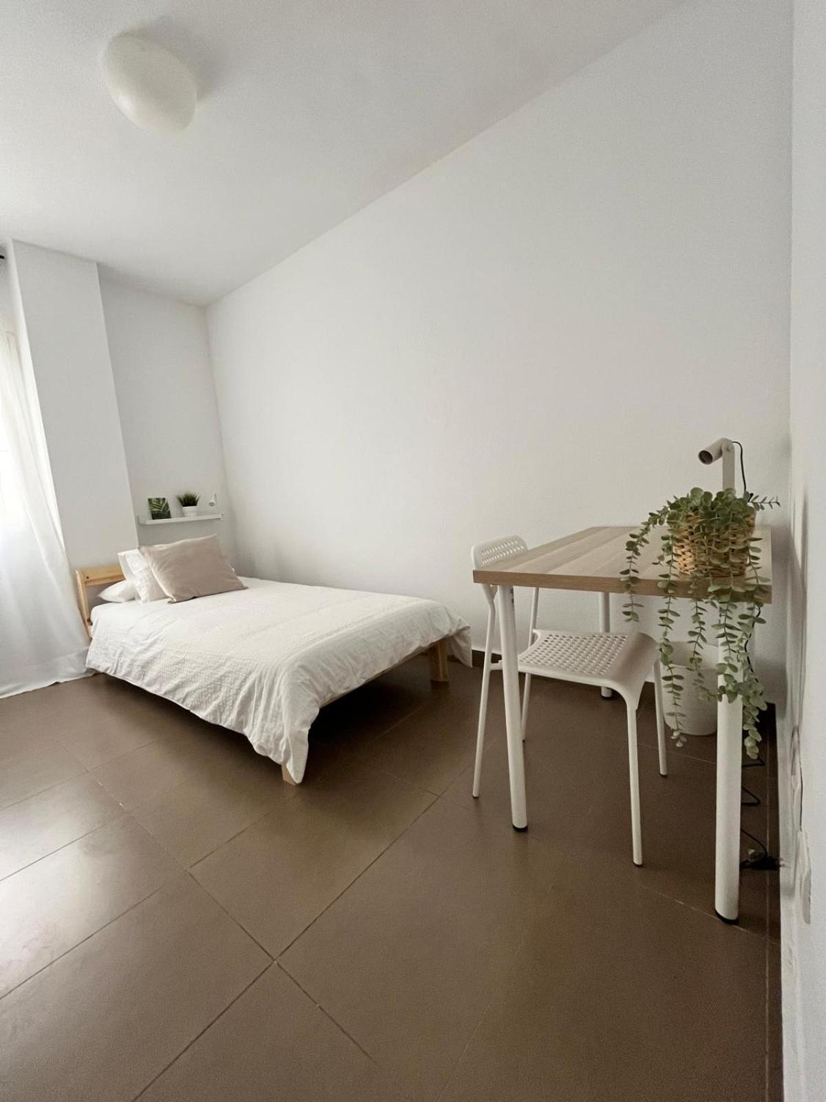 Appartamento Prime Location - Stylish With Free Wifi, Free Parking, Steps From The Historic Center