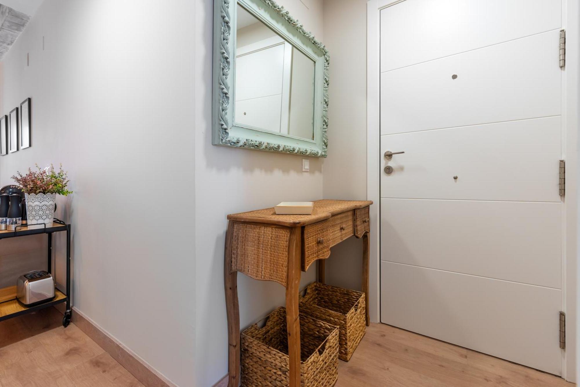 Wintowinrentals Cozy Newly Renovated In Appartamento