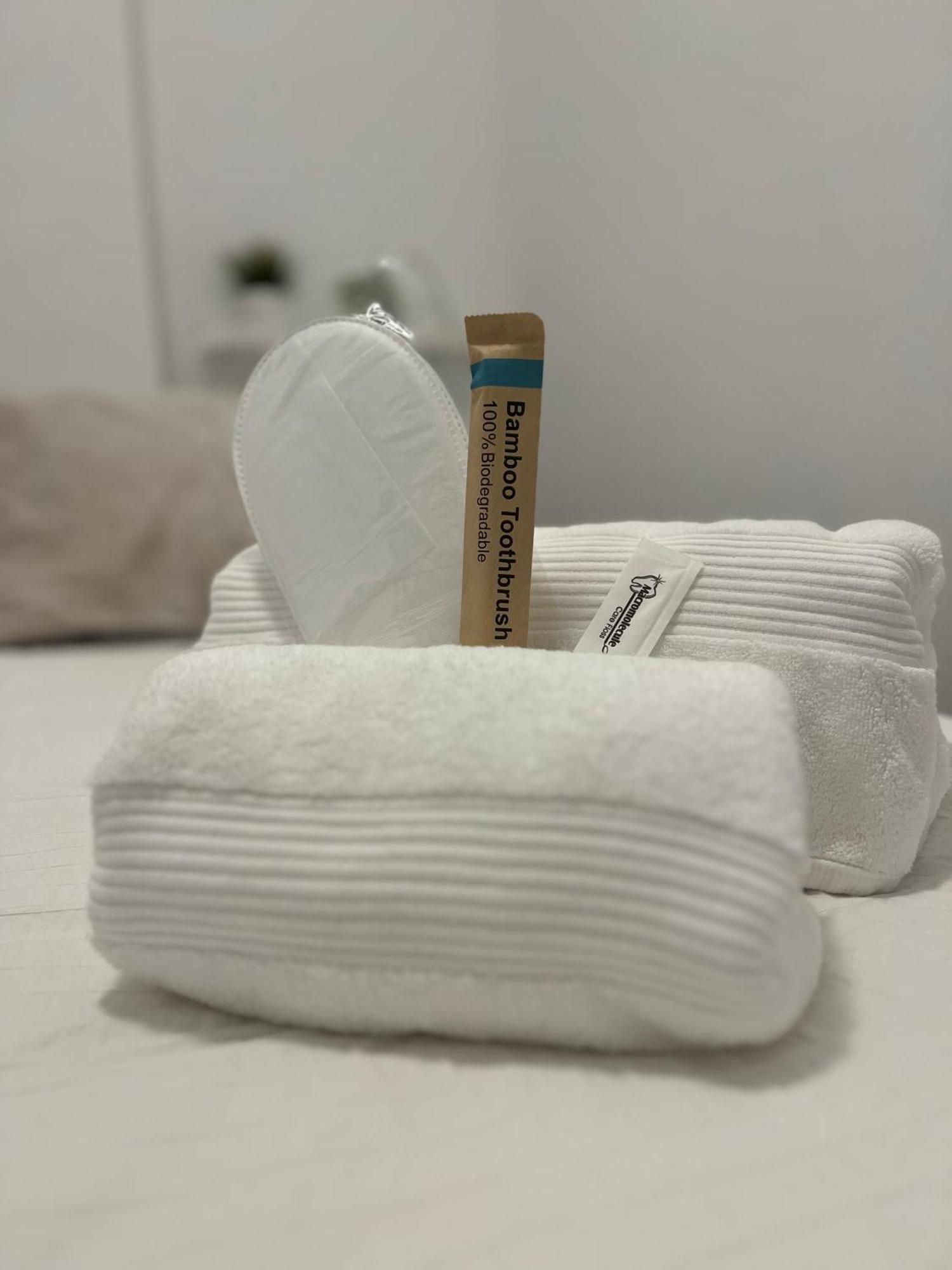 Prime Location - Stylish With Free Wifi, Free Parking, Steps From The Historic Center Appartamento