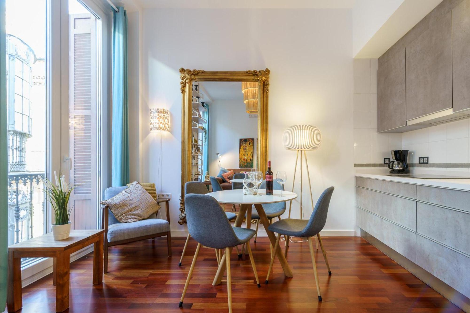 Apartamento Old Town Few Min From Sea