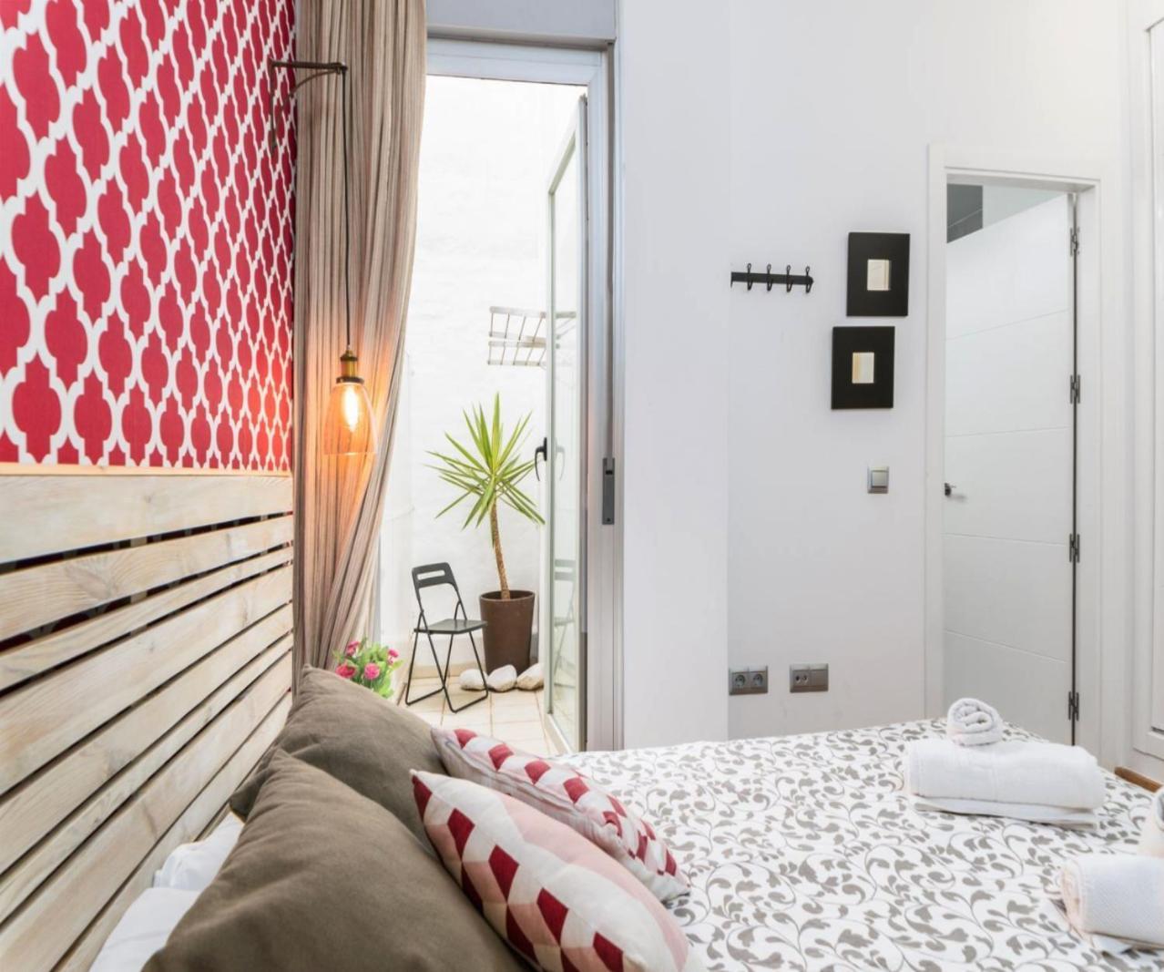 A 5 Min De Calle Larios Con Parking Appartamento