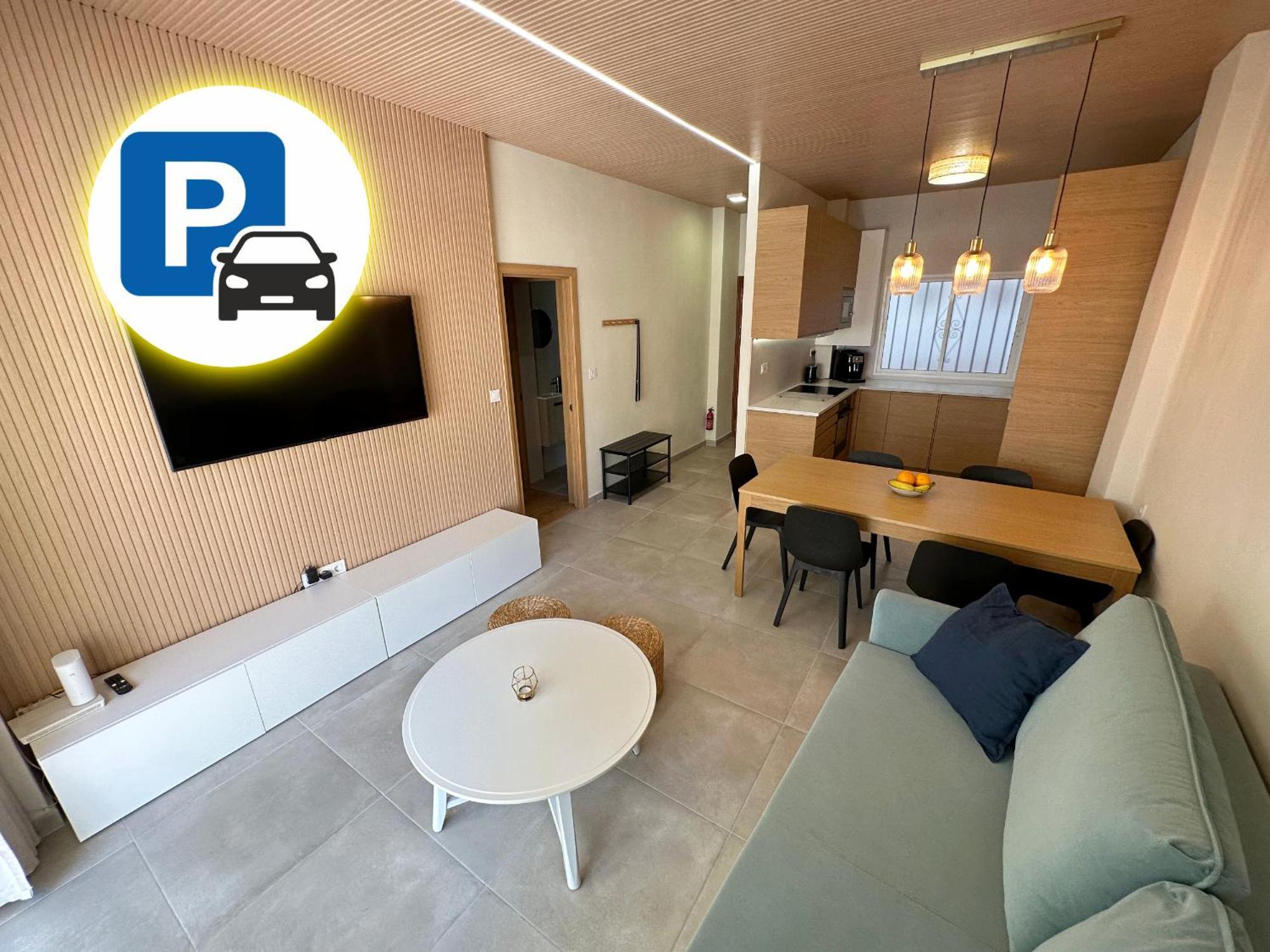 Comfortable In Center With Private Parking Garage Lägenhet Málaga
