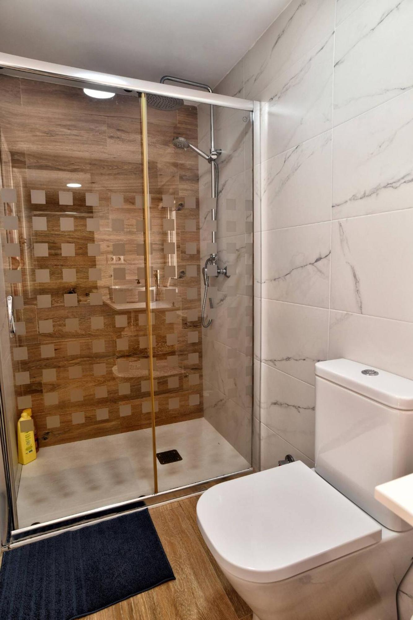 Apartamento Duplex Con Terraza En - A