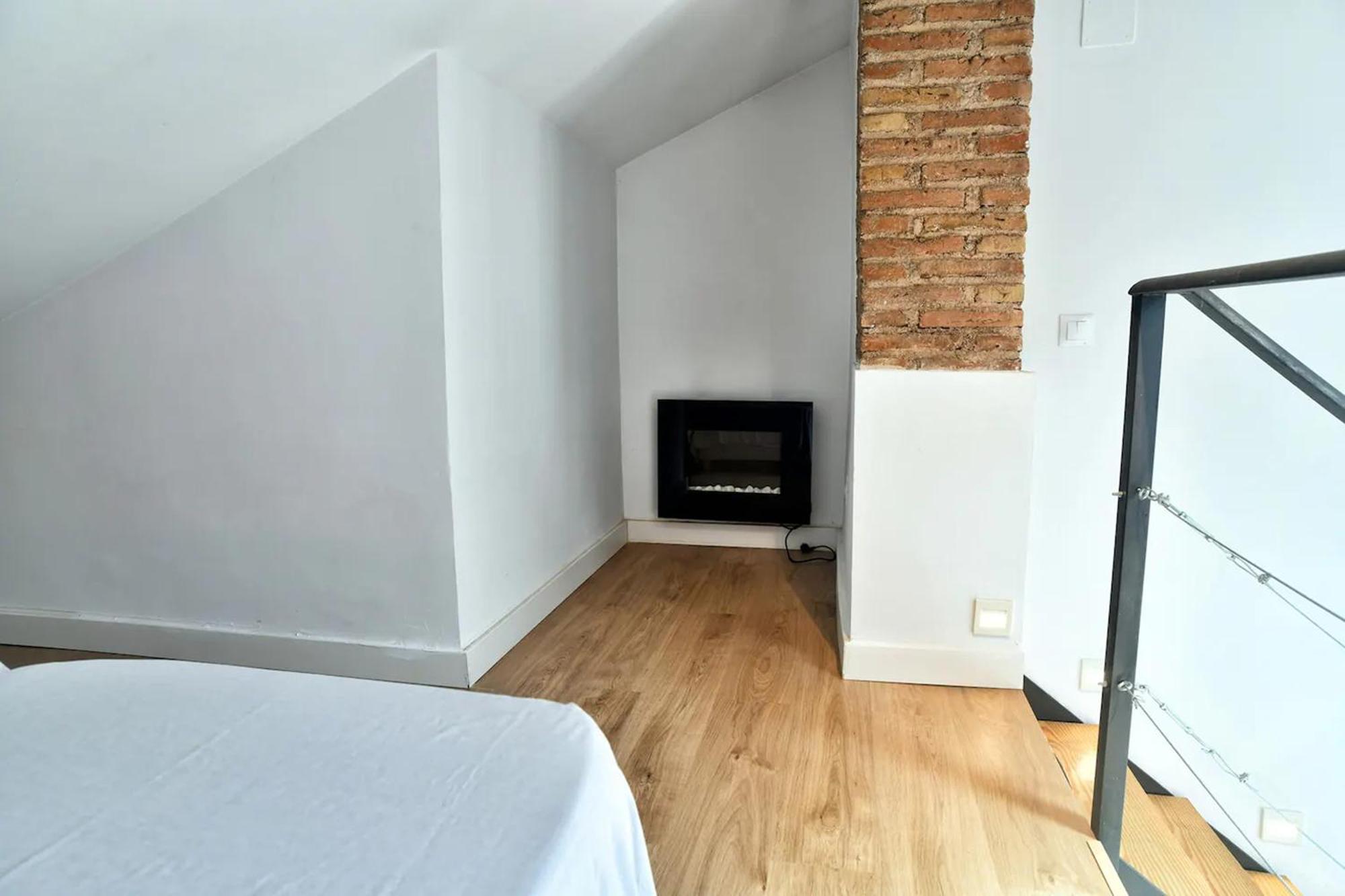 Apartamento Duplex Con Terraza En - A *