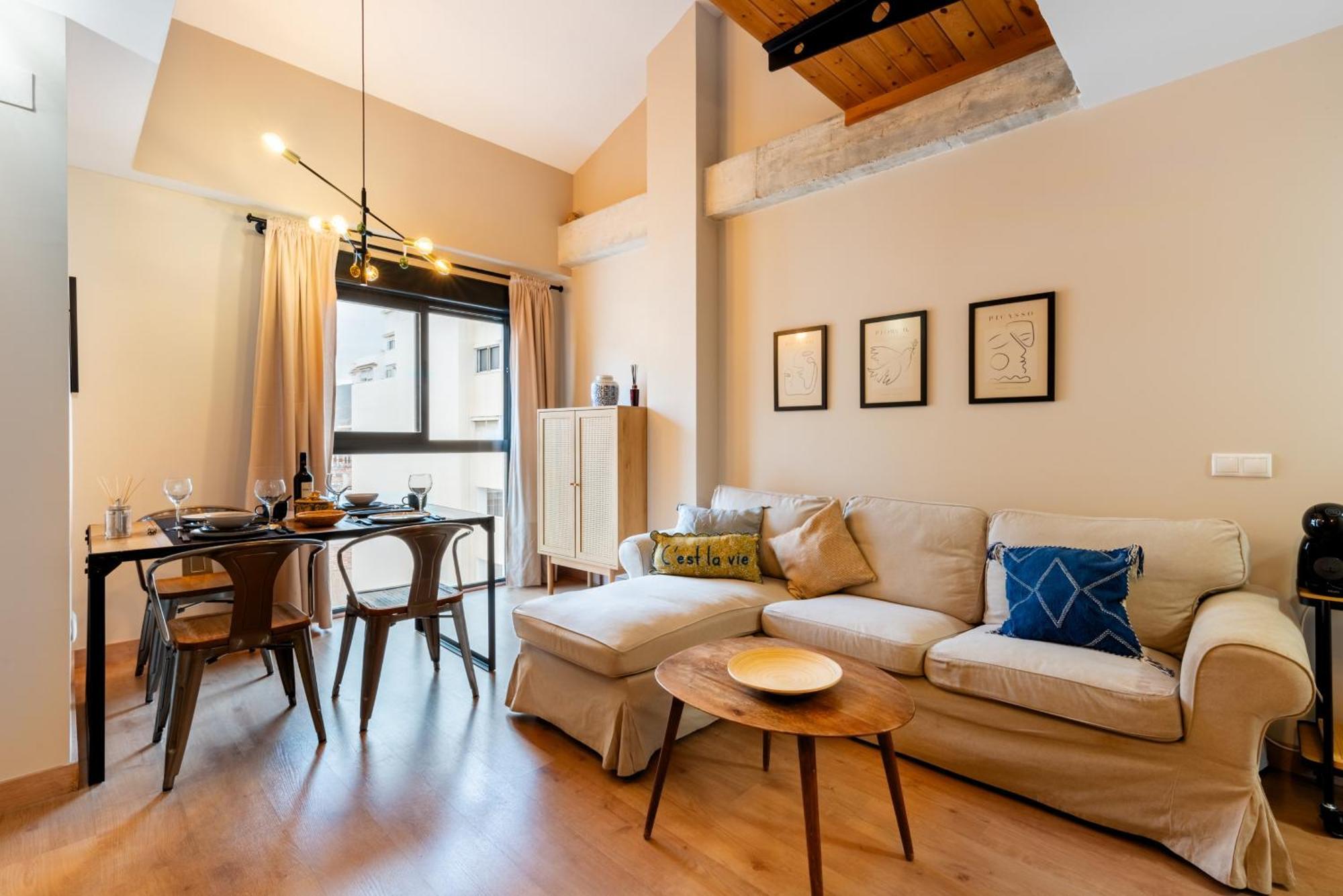 Appartamento Wintowinrentals Cozy Newly Renovated In Málaga
