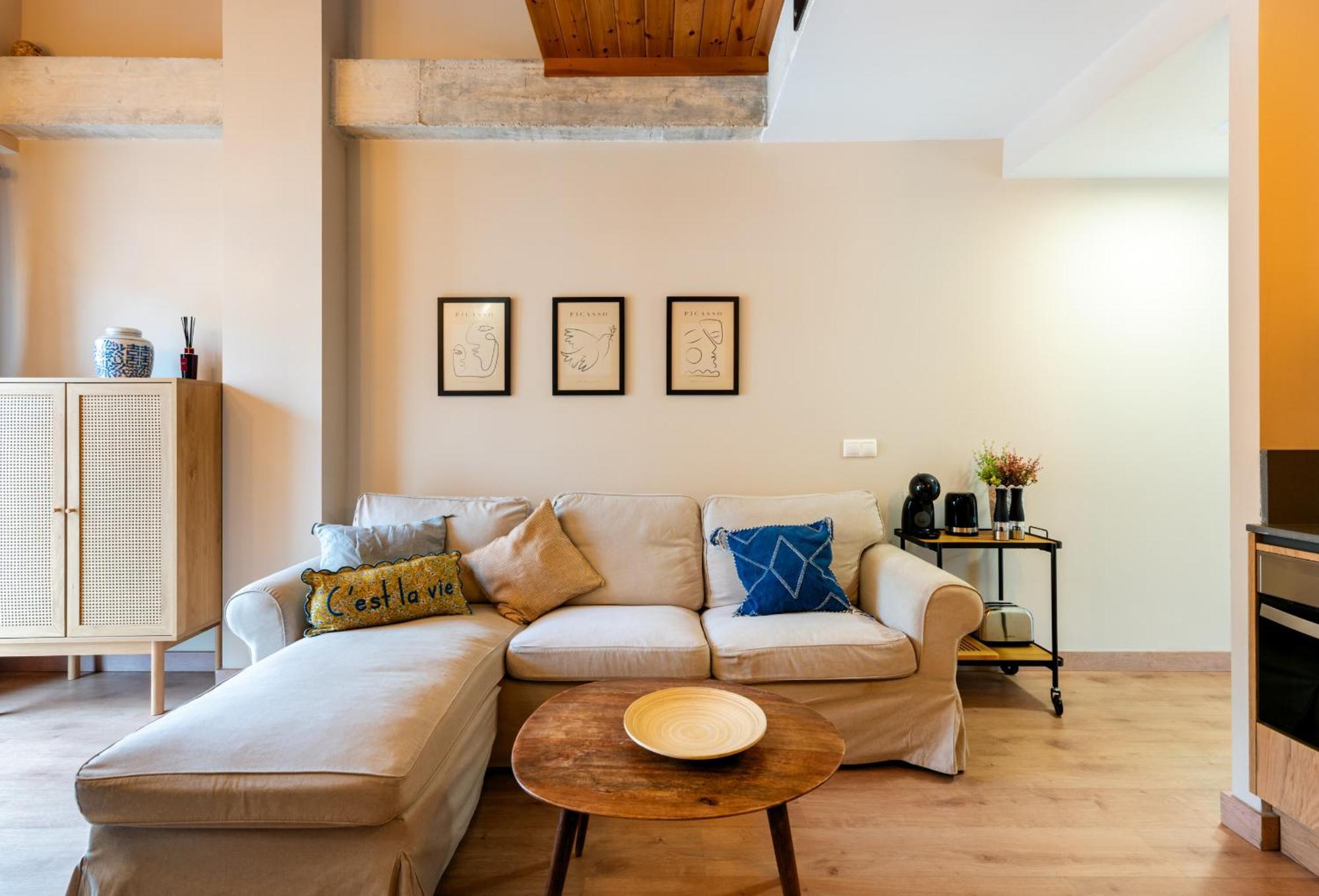 Wintowinrentals Cozy Newly Renovated In Appartamento *