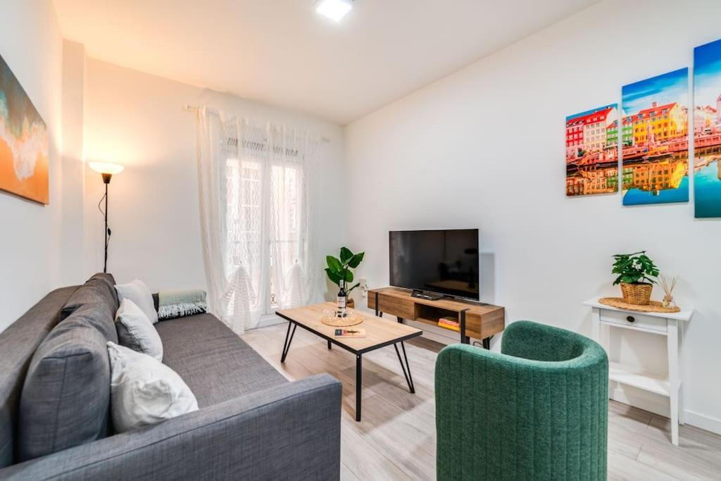 Apartamento Chic In Heart Of Town Málaga