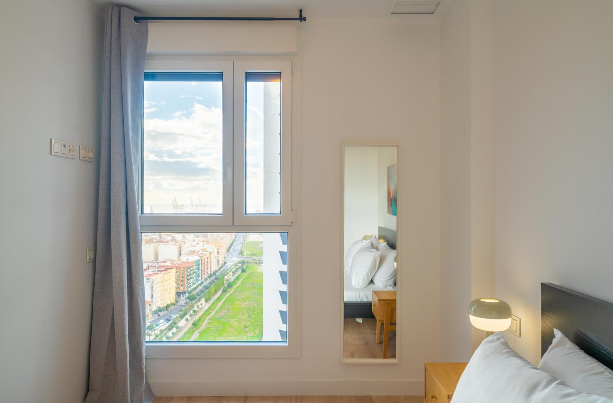 Xpce Urban 8 Skyline - Parking Free Apartment *