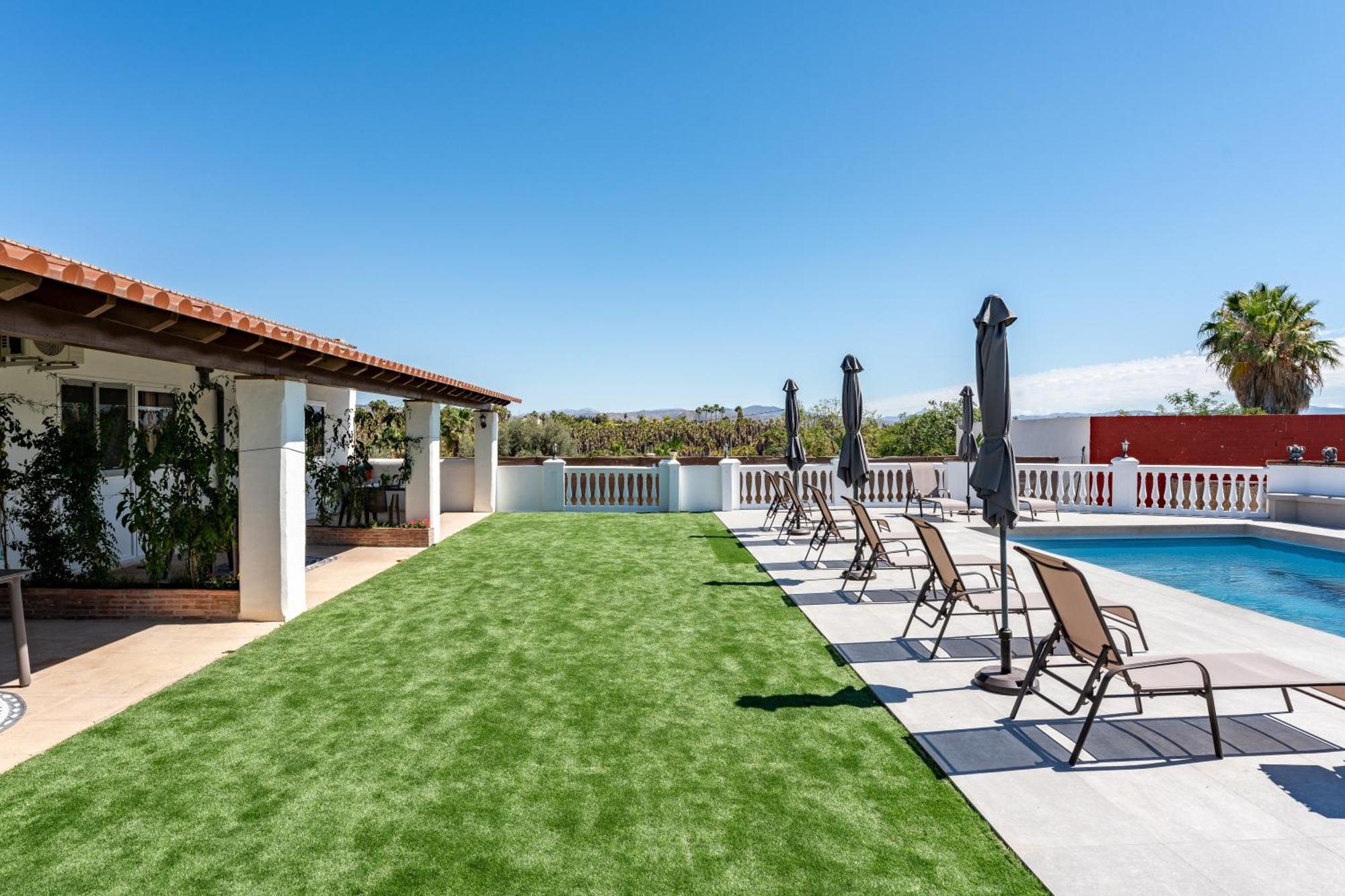 La Casa De Familia Bed & Breakfast Malaga