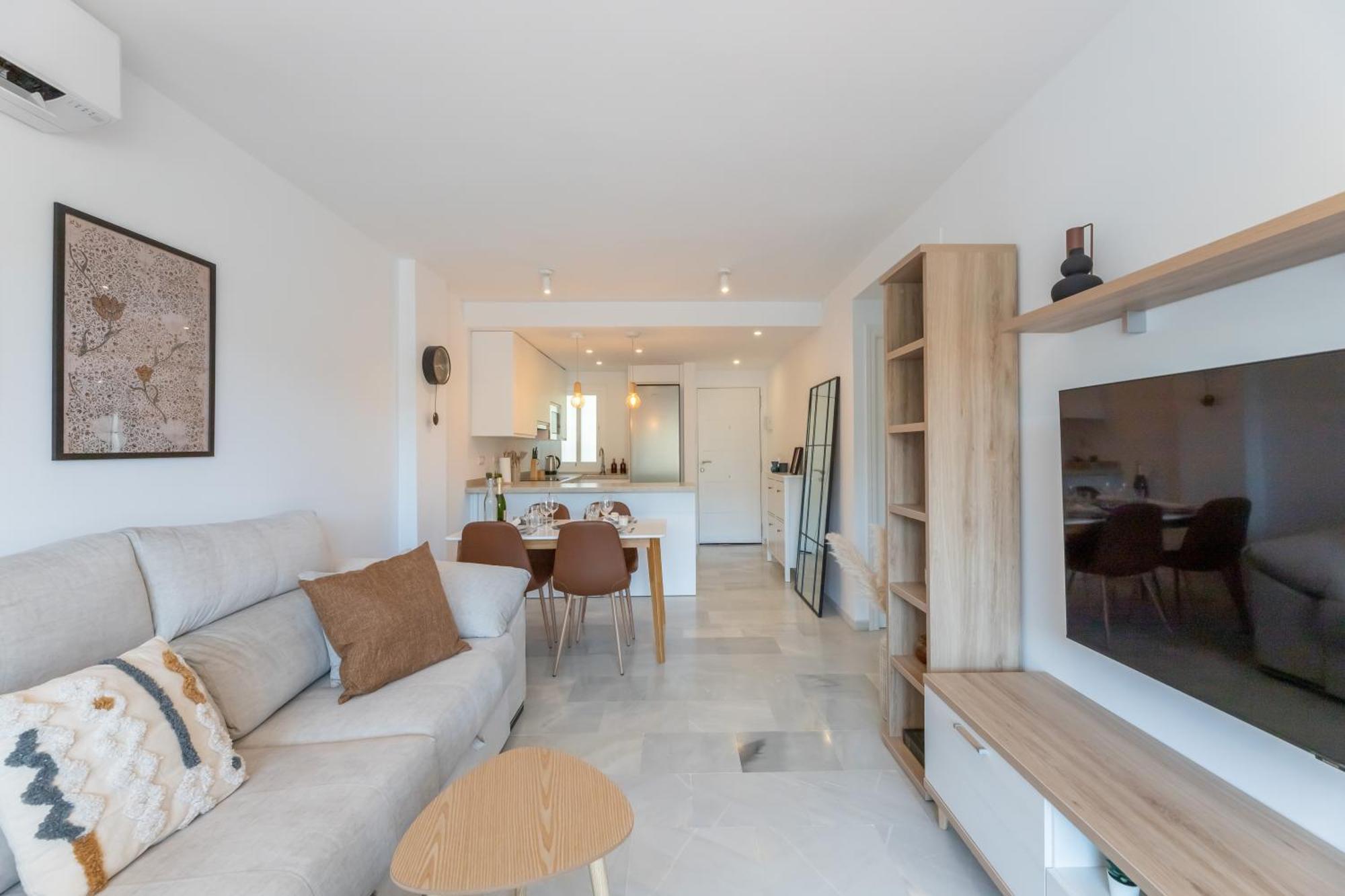 Lägenhet Beautiful 2-bedroom Flat - Pool And Paddle Court *