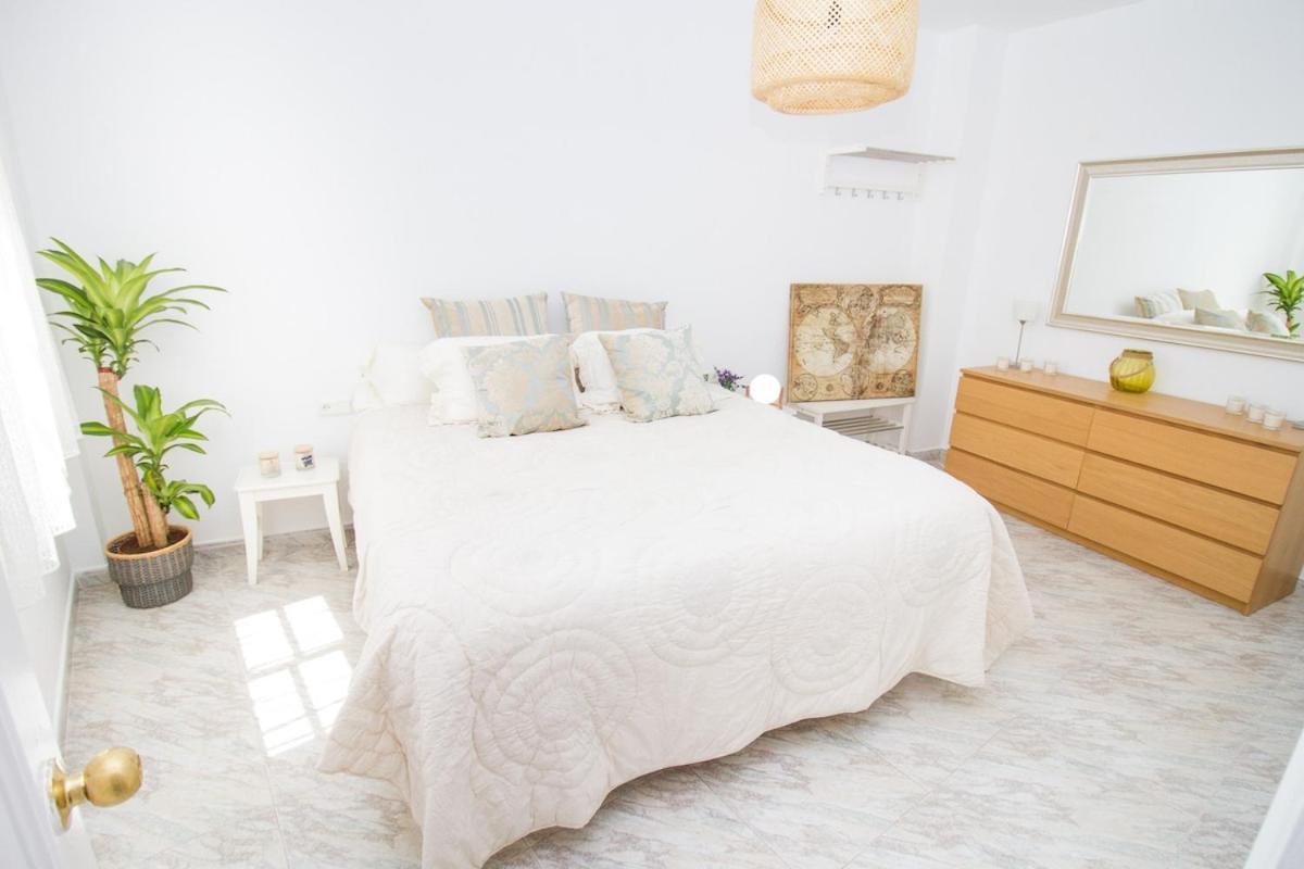 C57 - Spacious And Bright Apartment *
