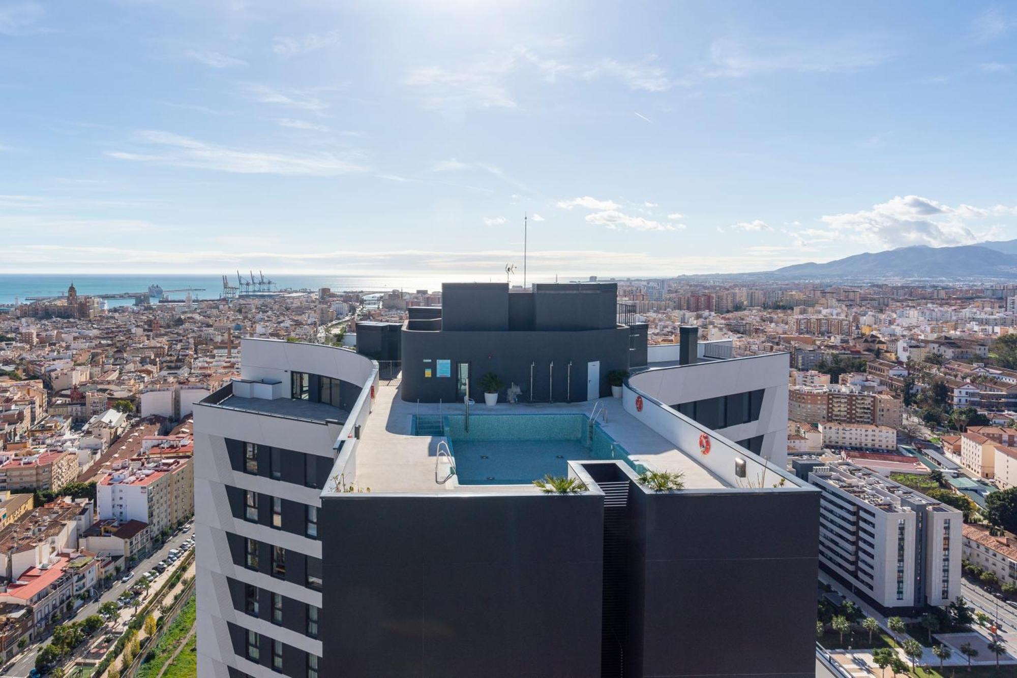 Skyline V Pool & Coworking By Ele Leilighet