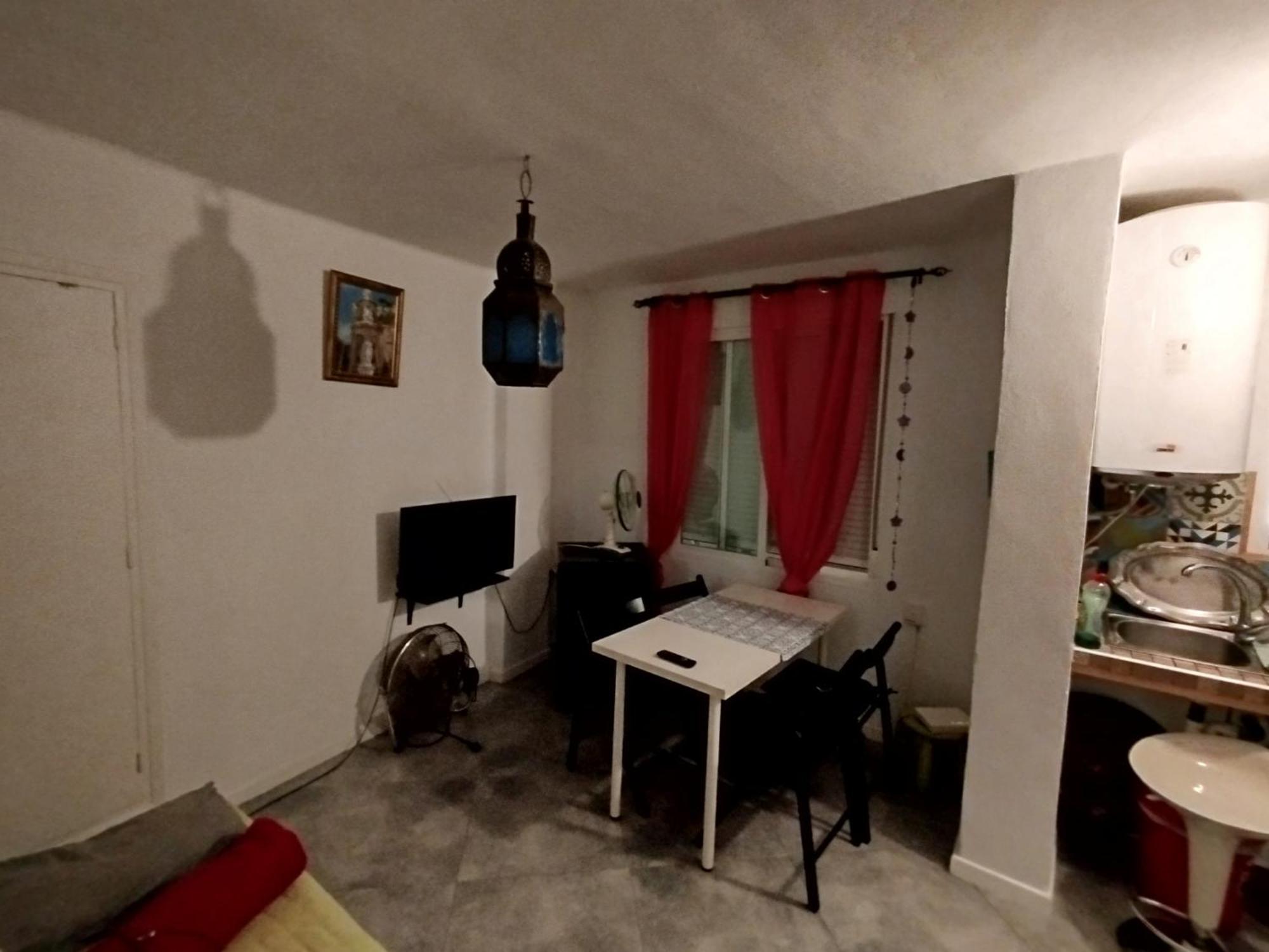 Centro Hernan Ruiz De 4 A 8 Personas Appartement *