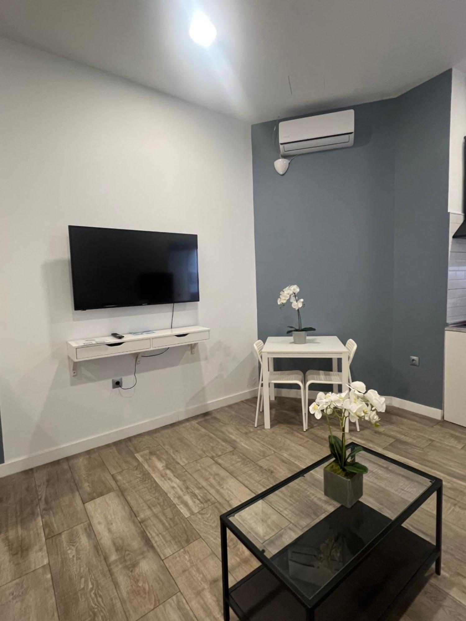 Estupendo Piso A 5 Min En Coche Del Aeropuerto Apartamento *