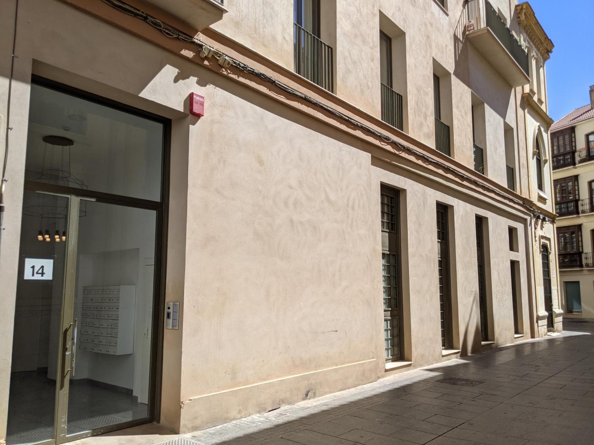 One Bedroom, Bed, Sofa Bed, Home-office, Modern, Quiet, Fully Equipped, Powerful Ac, 300 Mbps Fibre, Washer And Dryer Apartamento *