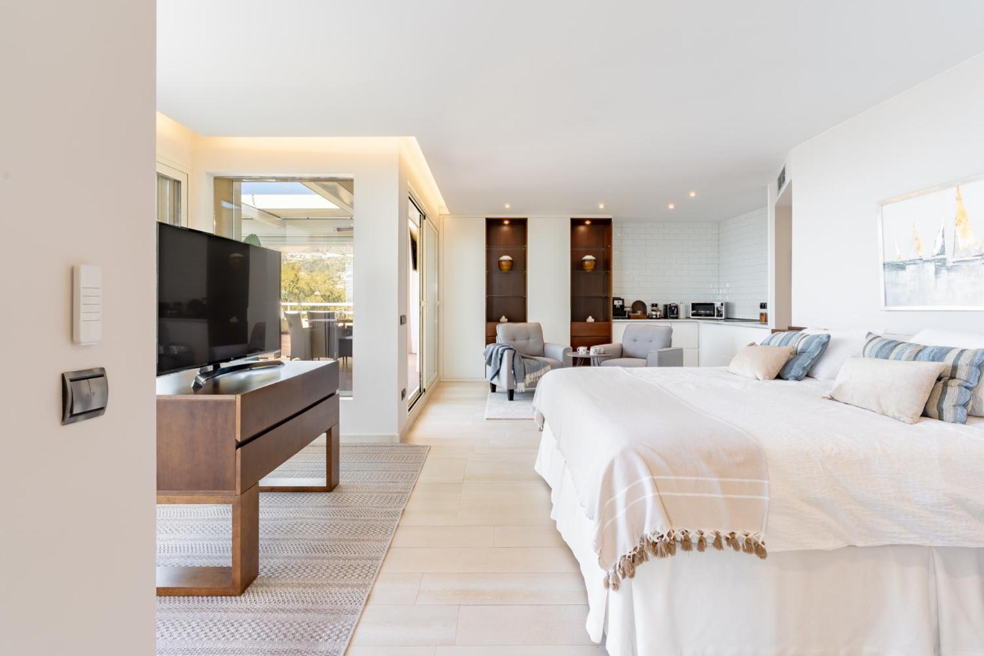 Infinity Blue Penthouse Malaga