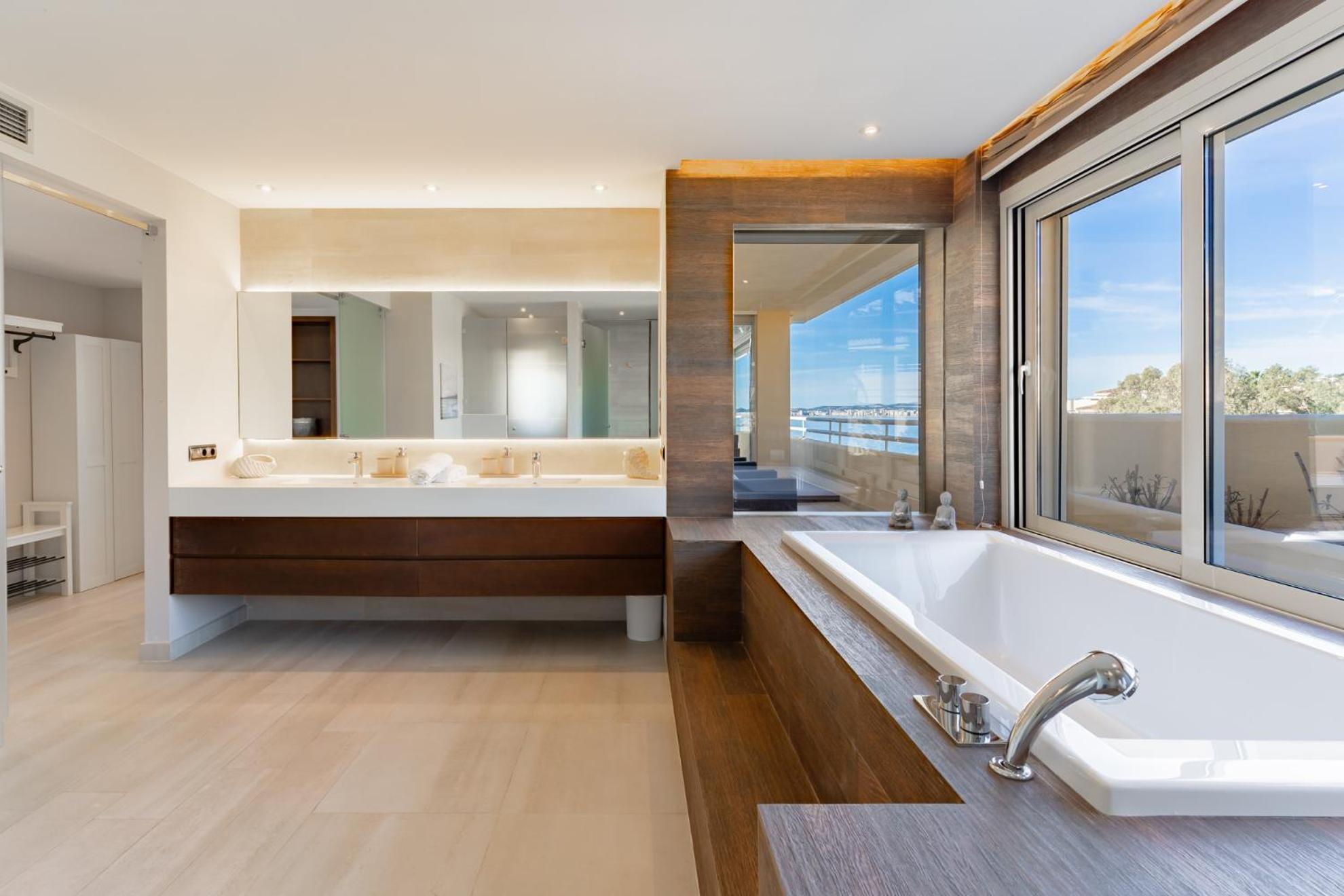 Infinity Blue Penthouse Malaga