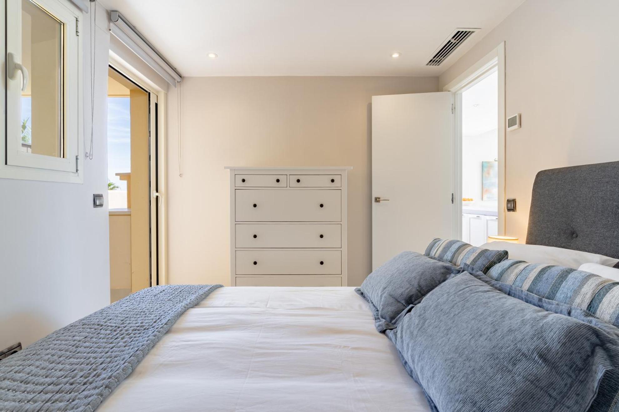 Infinity Blue Penthouse Holiday home *